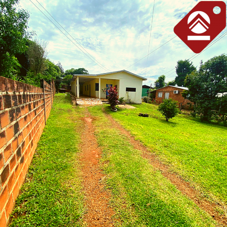 Se vende lote con dos casas