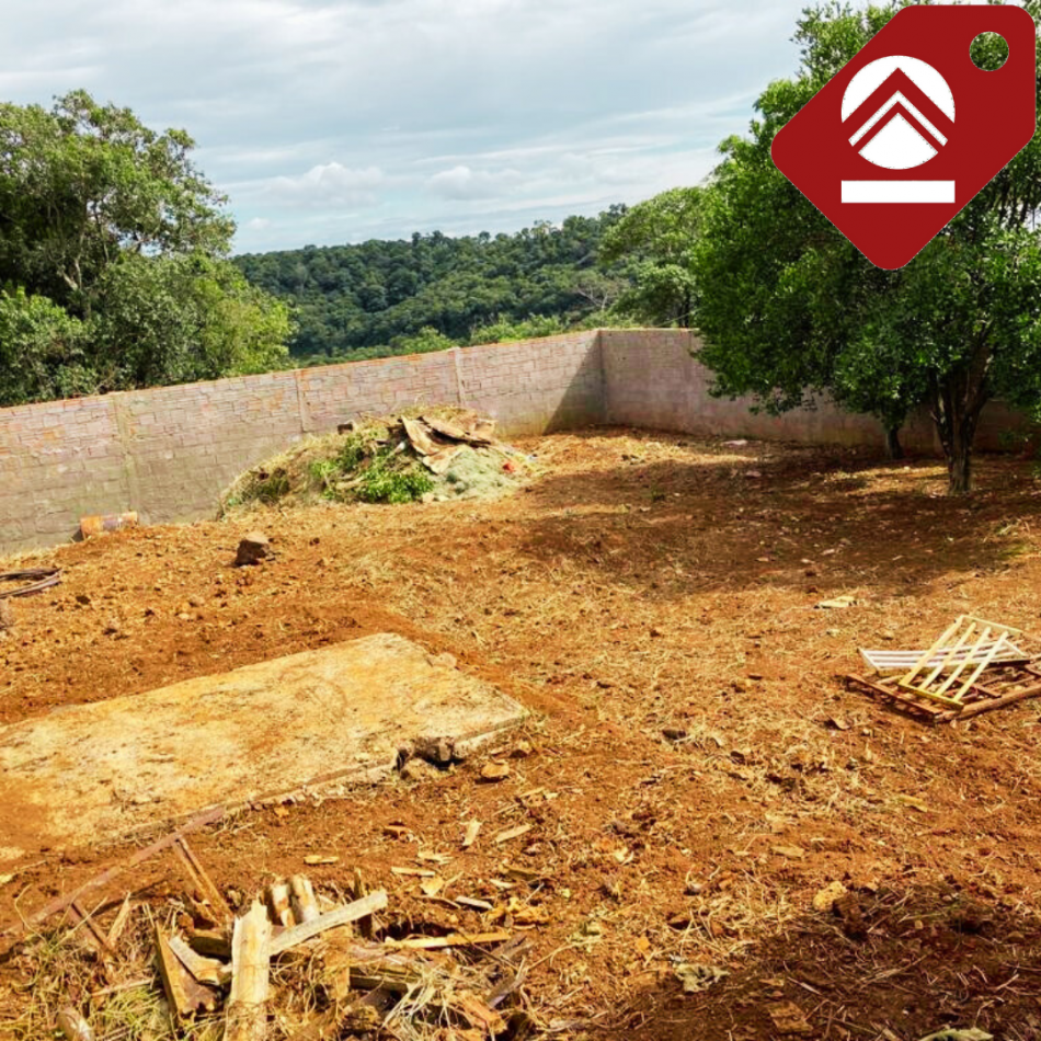 Se vende casa en terreno de 12,50 X 40