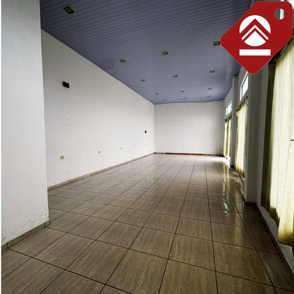 Se alquila local comercial❗❗❗