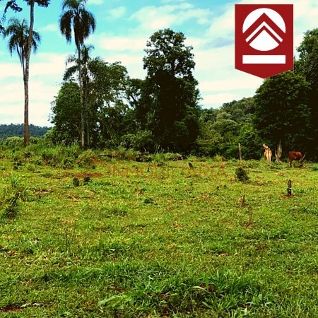 Chacra de 1892 hectáreas