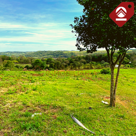 Se vende terreno de 2,5 hectáreas