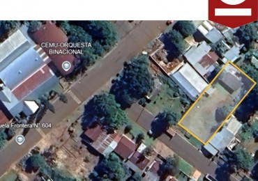 SE VENDE CASA CENTRICA